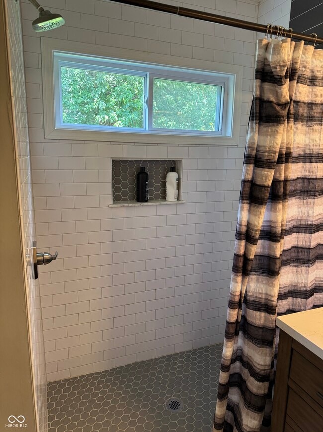 Building Photo - 818 Fulton St