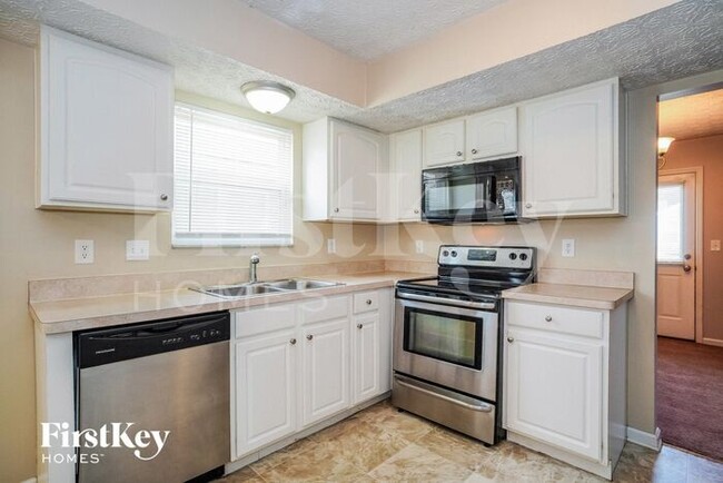 Building Photo - 3908 Genteel Dr