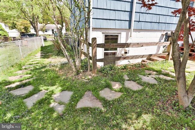 Building Photo - 1009 Kennon Ct