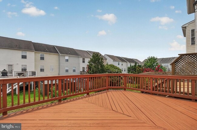 Building Photo - 6805 Oregano Ln