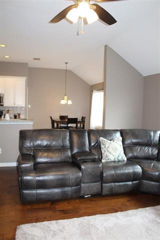 Building Photo - 13360 Austin Stone Dr