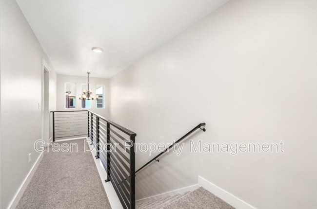 Building Photo - 1346 N 3790 W