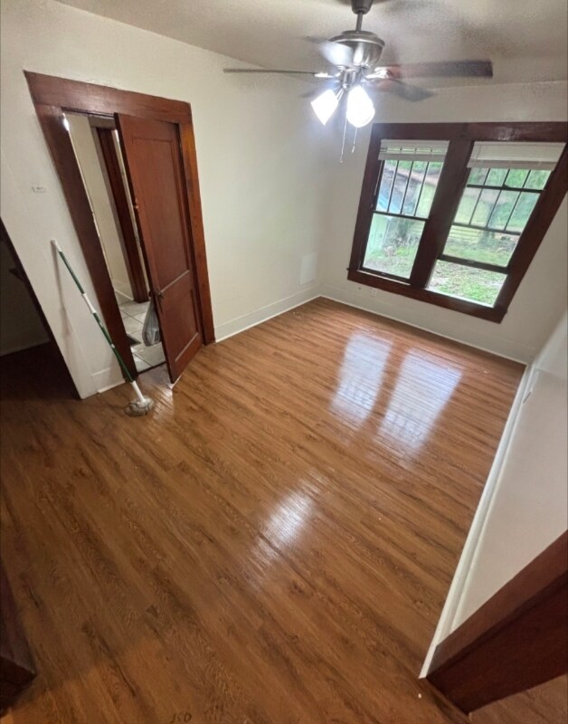 Building Photo - 3515 Carver Ave SW