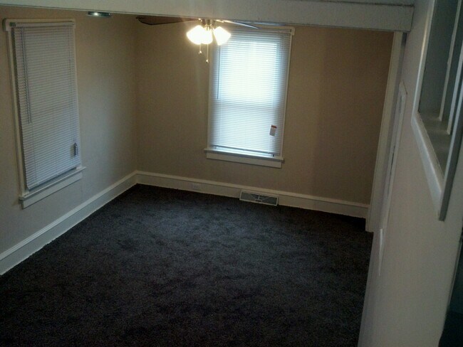 Building Photo - 219 Black Horse Pike