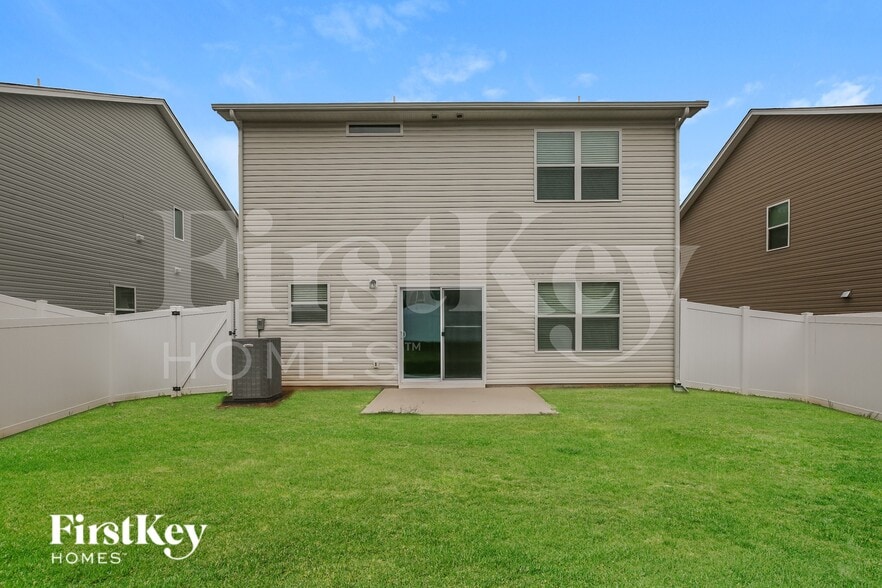 Building Photo - 9613 Hamel St