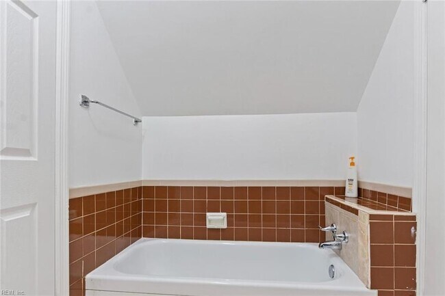 Building Photo - 108 Cooley Road #C C