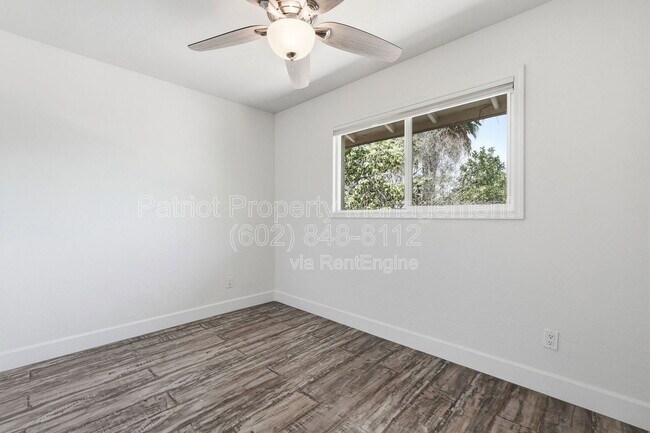 Building Photo - 207 E El Caminito Dr