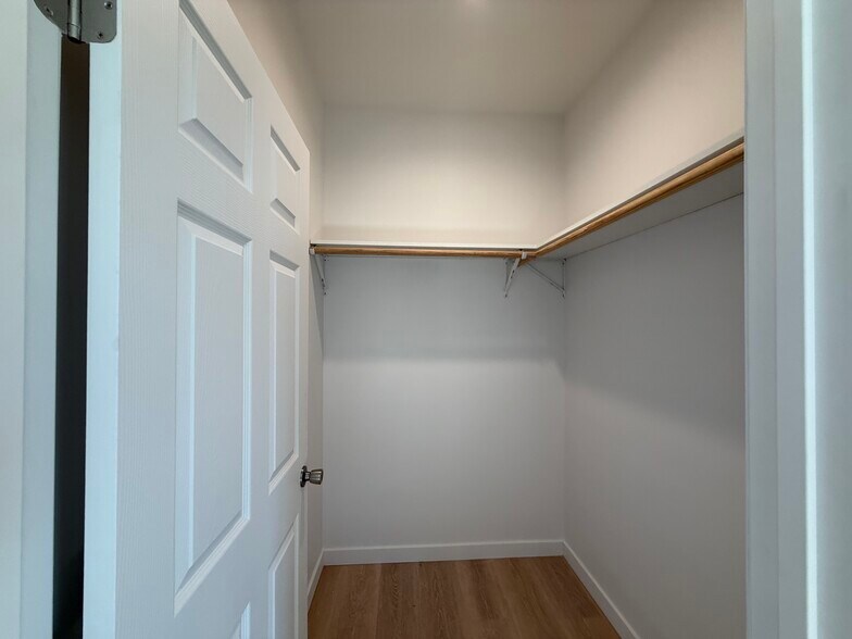 Building Photo - 20352 Sherman Way