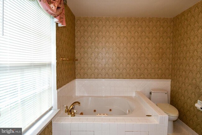 Building Photo - 16853 Capon Tree Ln