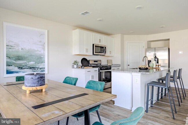 Building Photo - 171 Schyrock Dr