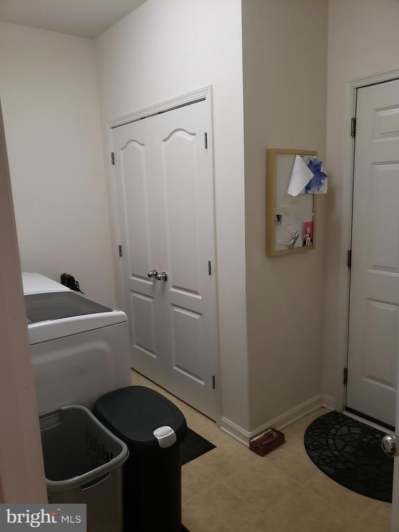 Building Photo - 1207 Stevenage Ct