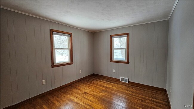 Building Photo - 56 Artillery Ln