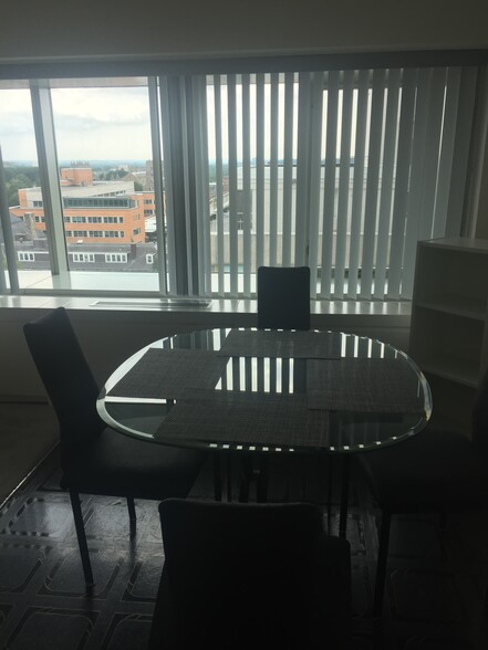 Building Photo - 555 E William St