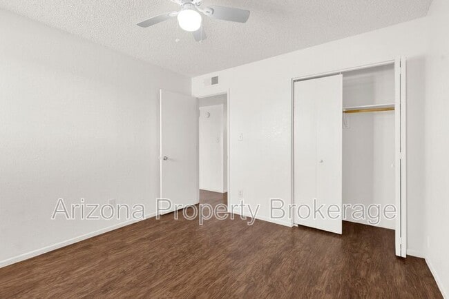 Building Photo - 4818 E Camino St