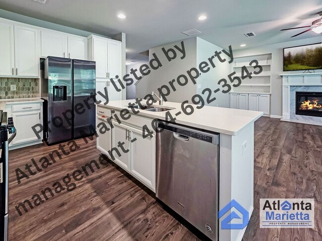 Building Photo - Spacious & Stylish 4BR/3.5BA Townhome Near...