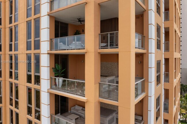 Building Photo - 17749 Collins Ave