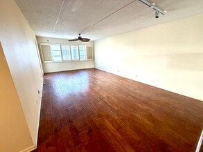 Building Photo - 4500 N Flagler Dr