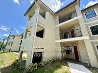 Building Photo - 3004 Parkway Blvd