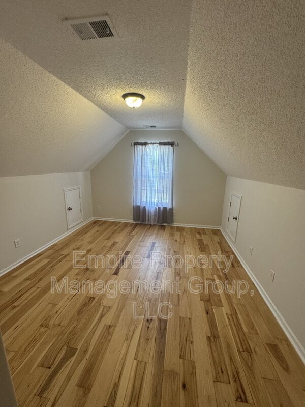 Building Photo - 66 Sand Oak Ct