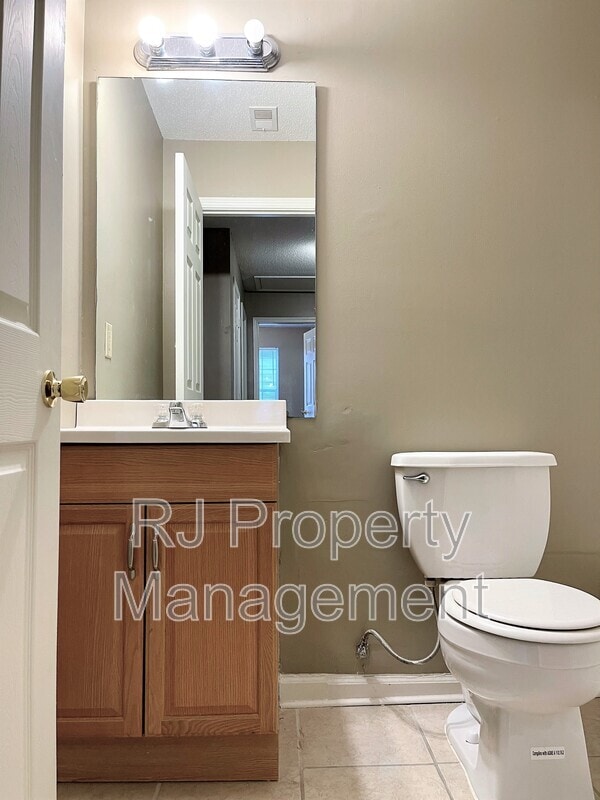 Building Photo - 4615 Addington Dr