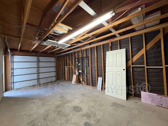 Building Photo - 315 Moser Ave
