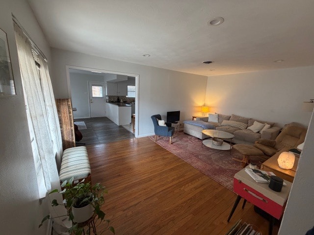 Building Photo - 6421 Lontos Dr