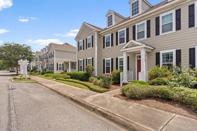 Primary Photo - 4075 Colleton Ct