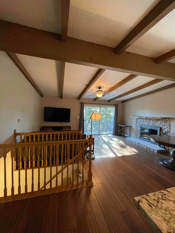 Building Photo - 286 La Casita Dr