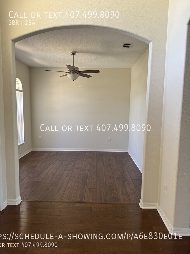 Building Photo - 13500 Biscayne Dr