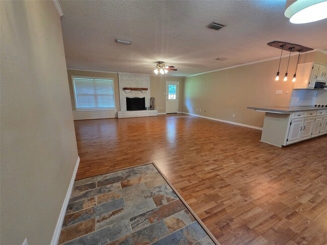 Building Photo - 15151 Farm to Market 429