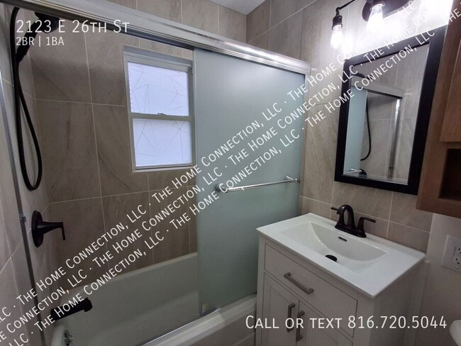 Building Photo - 2123 E 26th Ave