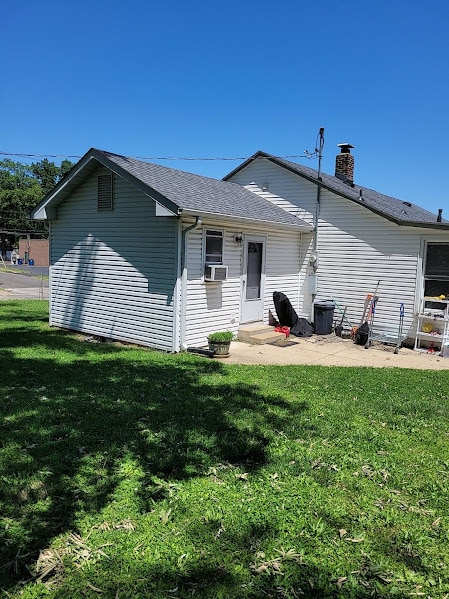 Building Photo - 2353 Hood Ave