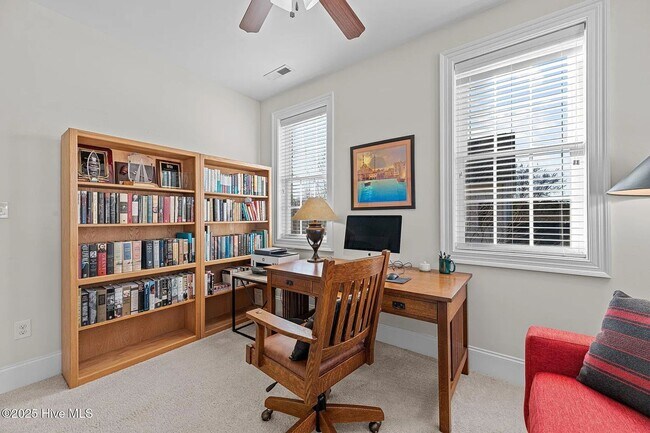 Building Photo - Resort-Style Living | Furnished Townhome with Veranda & Views | Tennis & Golf