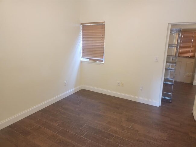 Building Photo - 1313 Canton St