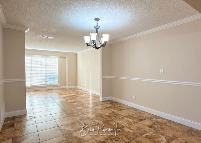 Building Photo - 7865 Apollo Dr