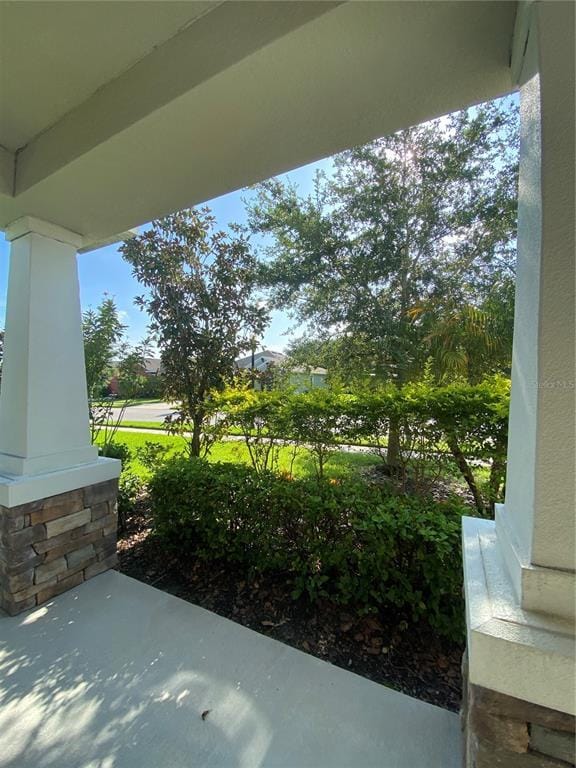Building Photo - 33207 Whisper Pointe Dr