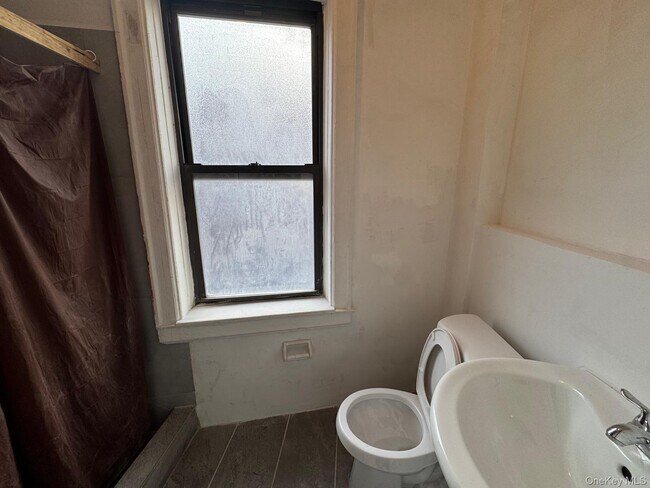 Building Photo - 33-07 Junction Blvd