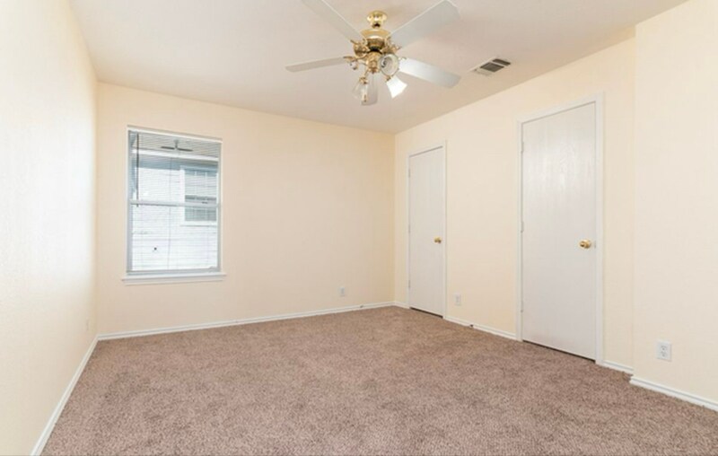 Building Photo - 3 Bratton Dr