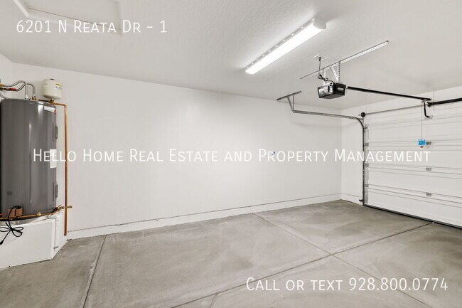 Building Photo - 6201 N Reata Dr