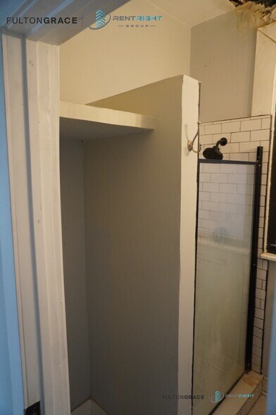 Building Photo - 3415 N Seminary Ave