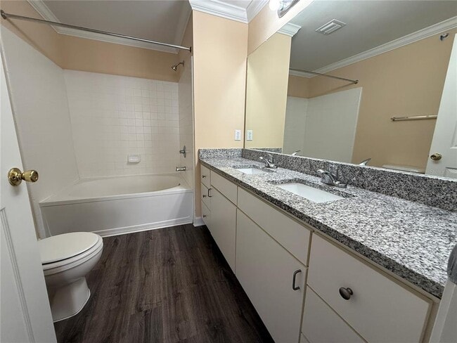 Building Photo - 18267 Bridle Club Dr