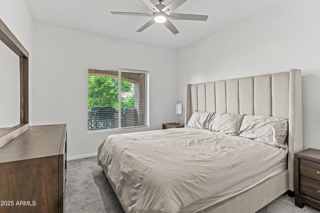 Building Photo - 14000 N 94th St