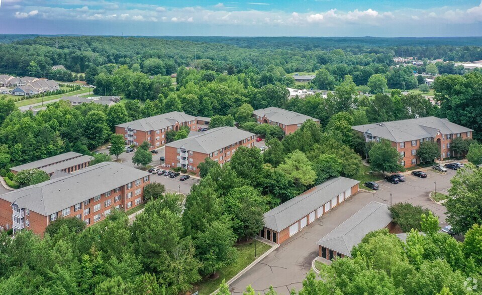 Building Photo - Heritage Apartments