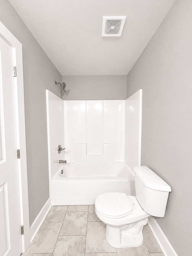 Building Photo - Discover your next home in the heart of Cornelia!