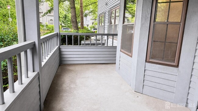 Building Photo - 903 Woodhaven Dr