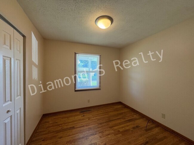 Building Photo - 1412 W Berkeley St
