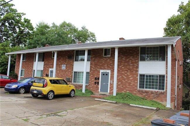 Primary Photo - 150 Rothesay Ave