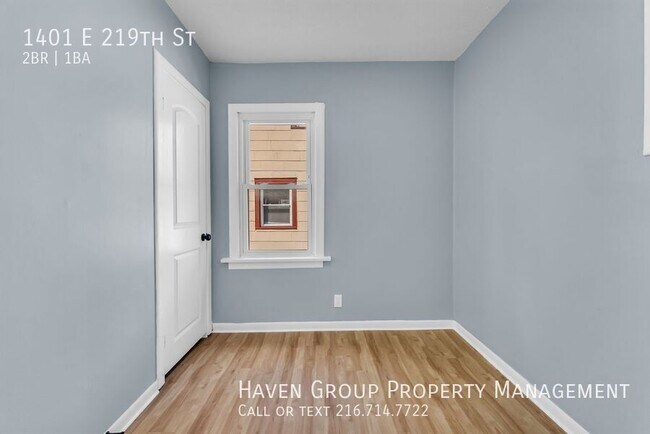 Building Photo - 1401 E 219th St