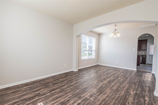 Building Photo - 24726 Colonial Elm Dr