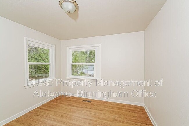 Building Photo - 726 Orchard Rd